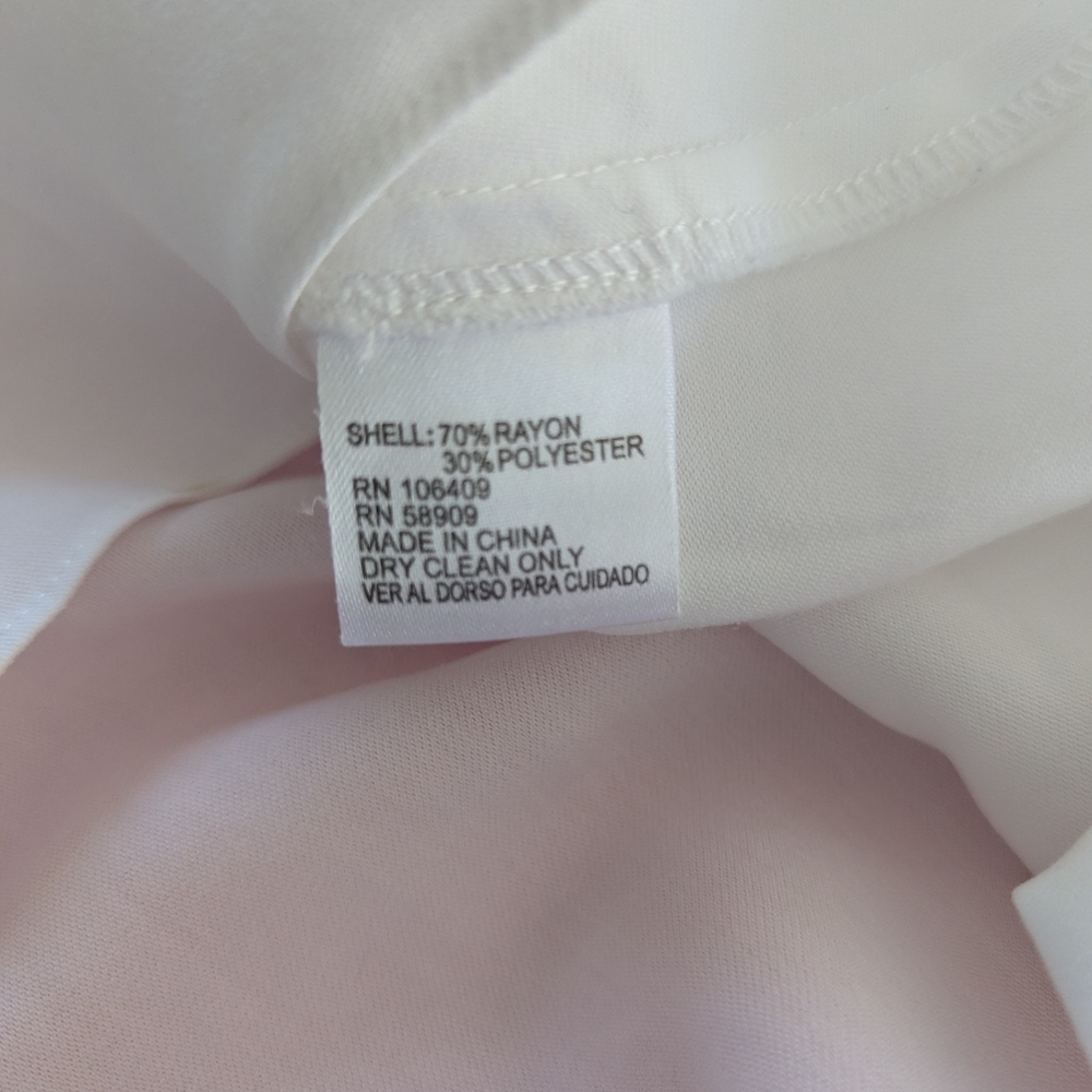Ladies White Cremieux Sleeveless Top Size XS - Picture 4 of 4